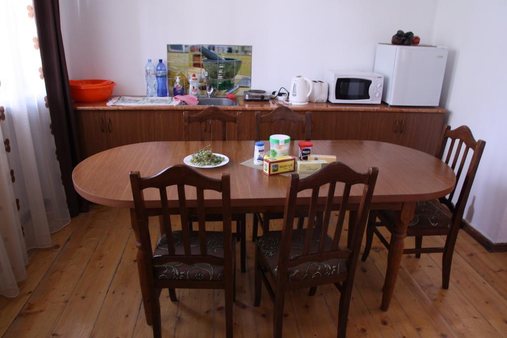 Gvirilas Sakhli Guest House Khashuri Exteriér fotografie