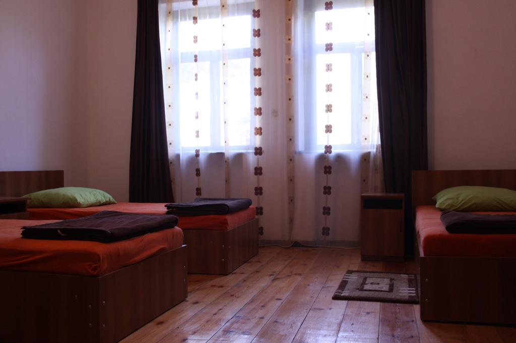 Gvirilas Sakhli Guest House Khashuri Exteriér fotografie